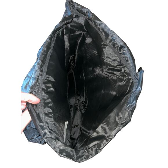 Mountain Edge Black New Backpack W Adjustable Straps & Drawstring Front - Picture 5 of 6